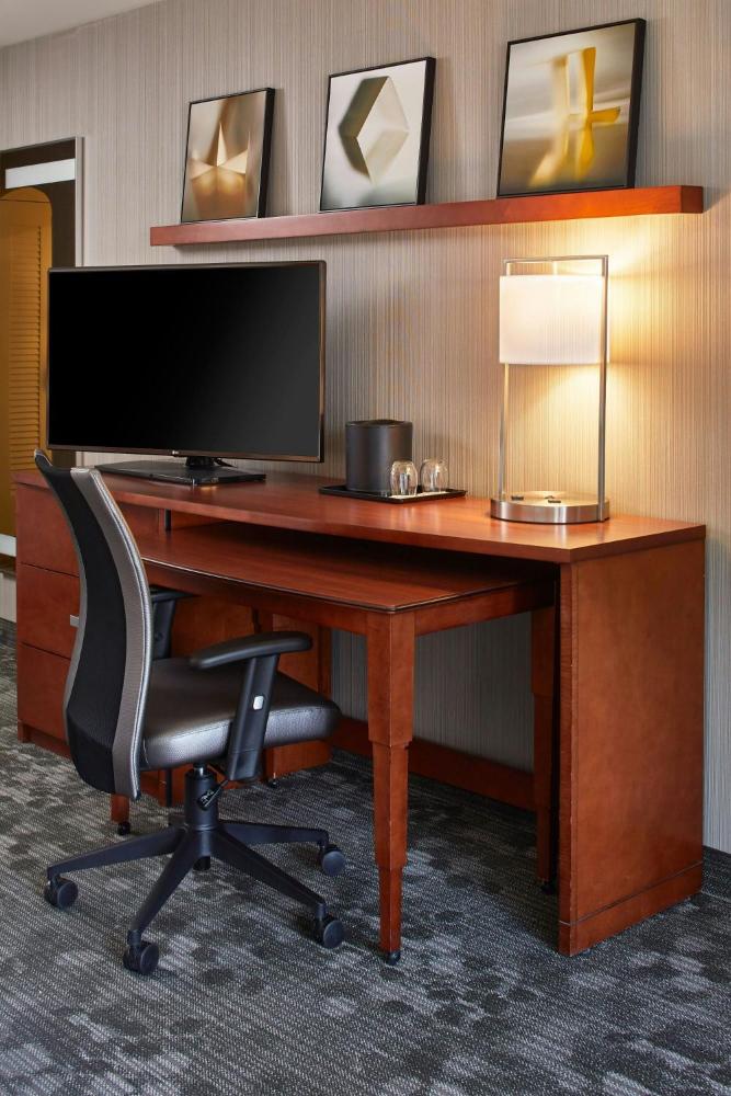 King Suite with Sofa Bed interior